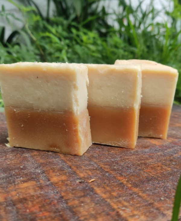Sabão em Barra Artesanal com Óleo Reutilizado